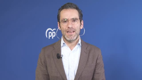 El PP "absolutamente de acuerdo y alineado" con Ayuso en su discurso sobre los migrantes El PP "absolutamente de acuerdo y alineado" con Ayuso en su discurso sobre los migrantes