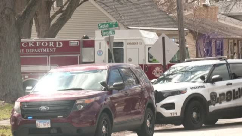 Cuatro muertos en un apuñalamiento múltiple en Illinois Cuatro muertos en un apuñalamiento múltiple en Illinois