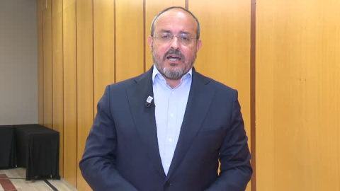 Alejandro Fernández: "Ni voy a hacer el primo ni voy a estafar a mis electores" Alejandro Fernández: "Ni voy a hacer el primo ni voy a estafar a mis electores"