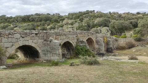 El Puente Mocho de Ledesma (Salamanca) El Puente Mocho de Ledesma (Salamanca)