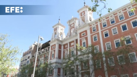 Almeida se casa en la iglesia de San Francisco de Borja Almeida se casa en la iglesia de San Francisco de Borja