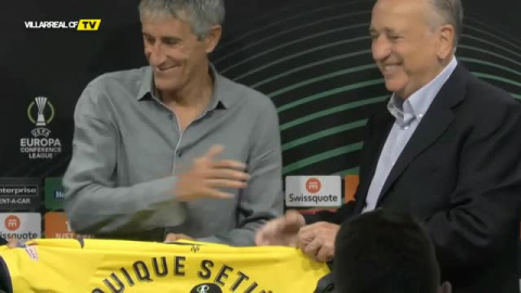 El Villarreal presenta a Quique Setién El Villarreal presenta a Quique Setién