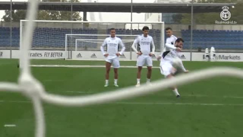 El Real Madrid prepara el partido contra el Celtic que se disputa en el Santiago Bernabéu El Real Madrid prepara el partido contra el Celtic que se disputa en el Santiago Bernabéu