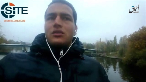 El presunto autor del atentado de Berlín, Anís Amri, en un video colgado en las redes sociales. El presunto autor del atentado de Berlín, Anís Amri, en un video colgado en las redes sociales.