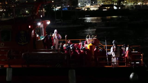 Rescatadas un centenar de personas en la costa de Gran Canaria Rescatadas un centenar de personas en la costa de Gran Canaria