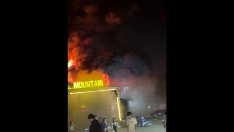 13 muertos y 35 heridos en un incendio en una discoteca tailandesa 13 muertos y 35 heridos en un incendio en una discoteca tailandesa