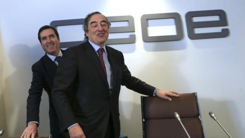 El presidente de la CEOE, Juan Rosell, con el de Cepyme, Antonio Garamendi. EFE El presidente de la CEOE, Juan Rosell, con el de Cepyme, Antonio Garamendi. EFE