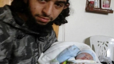 Una de las mujeres detenidas en Turquía es la esposa del sanguinario yihadista 'Kokito Castillejos'. Europa Press Una de las mujeres detenidas en Turquía es la esposa del sanguinario yihadista 'Kokito Castillejos'. Europa Press