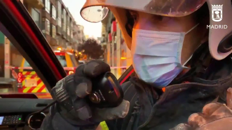 Intoxicado un hombre en el incendio de un edificio en ruinas en Tetuán Intoxicado un hombre en el incendio de un edificio en ruinas en Tetuán