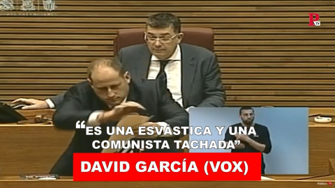 "Es una esvástica y una comunista tachada" - David García, diputado de Vox "Es una esvástica y una comunista tachada" - David García, diputado de Vox
