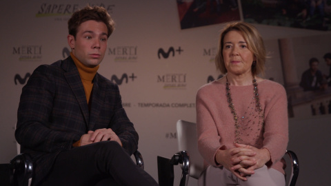 Los actores de Merlí defienden el catalán y el español Los actores de Merlí defienden el catalán y el español