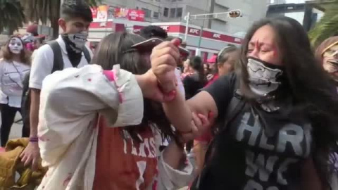 Una horda de zombis invade las calles de Ciudad de México Una horda de zombis invade las calles de Ciudad de México
