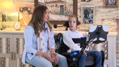 Gema, la niña con parálisis cerebral que se comunica con sus ojos Gema, la niña con parálisis cerebral que se comunica con sus ojos