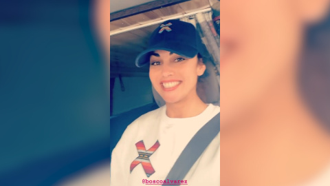 Lara Álvarez disfruta del día con su hermano y su perro Lara Álvarez disfruta del día con su hermano y su perro