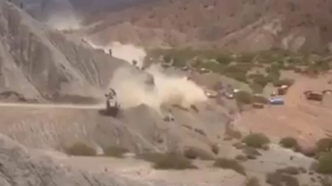 El coche de Carlos Sainz sufre un accidente. El coche de Carlos Sainz sufre un accidente.