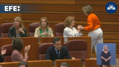 Desalojan a Gamarra de la bancada de los procuradores del PP en las Cortes de CyL Desalojan a Gamarra de la bancada de los procuradores del PP en las Cortes de CyL