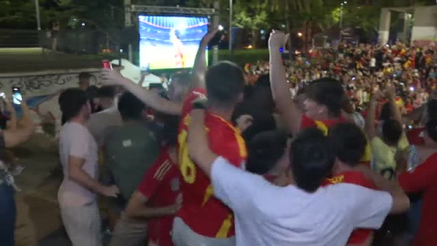 España vibra con la victoria de la selección España vibra con la victoria de la selección