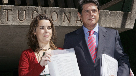 La vicepresidenta del Gobierno fue la encargada, junto a Federico Trillo, de presentar el recurso del PP contra el Estatut de Catalunya en el Tribunal Constitucional. Archivo EFE La vicepresidenta del Gobierno fue la encargada, junto a Federico Trillo, de presentar el recurso del PP contra el Estatut de Catalunya en el Tribunal Constitucional. Archivo EFE