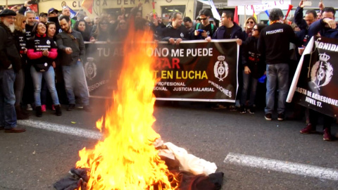 ¿Qué reclaman los funcionarios de prisiones? ¿Qué reclaman los funcionarios de prisiones?