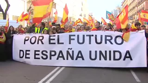 Multitudinaria manifestación en Madrid por la unidad de España Multitudinaria manifestación en Madrid por la unidad de España