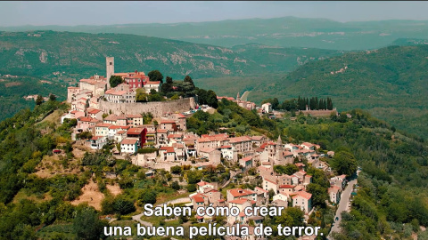 Clip de 'No hables con extraños’' Clip de 'No hables con extraños’'