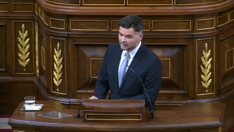 Rufián al PP: "La maldad vuelve, al final los que han votado a Txapote son ustedes" Rufián al PP: "La maldad vuelve, al final los que han votado a Txapote son ustedes"