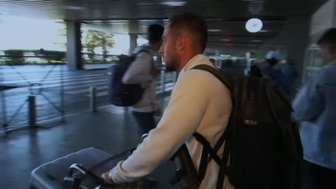 Comienzan a llegar a Madrid los primeros libaneses que huyen de los bombardeos Comienzan a llegar a Madrid los primeros libaneses que huyen de los bombardeos