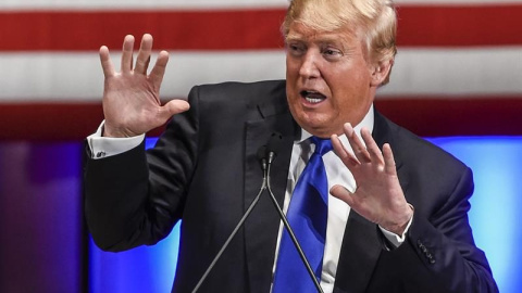 Donald Trump tremending Donald Trump tremending