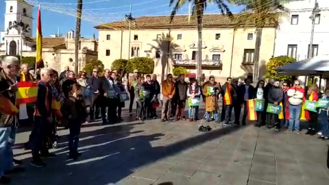 Concentración en Mérida convocada por Vox Concentración en Mérida convocada por Vox