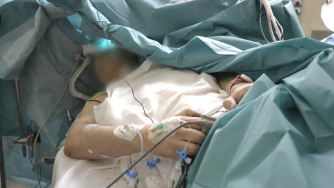 Extirpan un tumor cerebral mientras el paciente juega al ajedrez Extirpan un tumor cerebral mientras el paciente juega al ajedrez