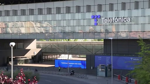 Telefónica gana 989 millones hasta septiembre, un 21,7% menos Telefónica gana 989 millones hasta septiembre, un 21,7% menos