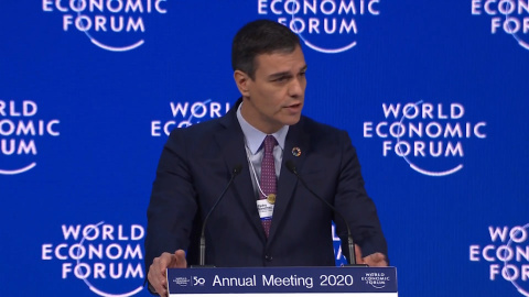 Pedro Sánchez promete en Davos reducir el déficit Pedro Sánchez promete en Davos reducir el déficit