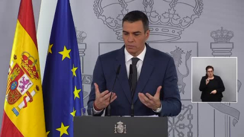 Sánchez: "Yo estoy bien y a mí no me van a desviar de la atención fundamental" Sánchez: "Yo estoy bien y a mí no me van a desviar de la atención fundamental"