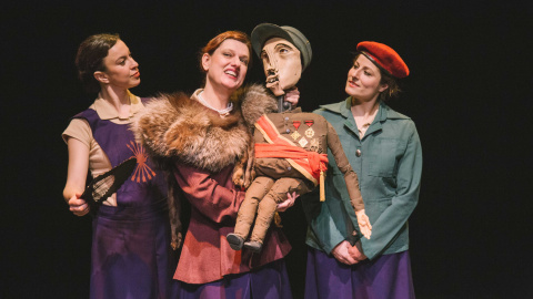 Un momento de la representación de 'La Sección'.- G. LEOUTRE Un momento de la representación de 'La Sección'.- G. LEOUTRE