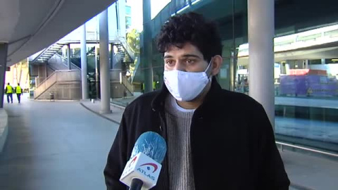 Ningún inmigrante presuntamente irregular ha volado este domingo de Canarias a Valencia Ningún inmigrante presuntamente irregular ha volado este domingo de Canarias a Valencia