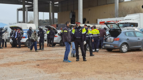 Desalojo de la 'rave' de Llinars del Vallès (Barcelona) Desalojo de la 'rave' de Llinars del Vallès (Barcelona)