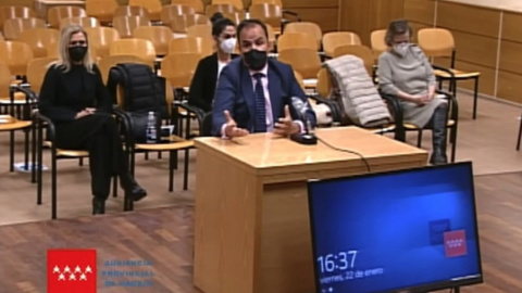 Rector de URJC recibió "reiteradas llamadas" de Educación
Rector de URJC recibió "reiteradas llamadas" de Educación
