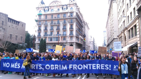 Obrim fronteres Obrim fronteres