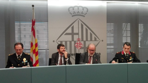 Vázquez, Batlle, Recasens i Molinero, a la roda de premsa. EUROPA PRESS Vázquez, Batlle, Recasens i Molinero, a la roda de premsa. EUROPA PRESS