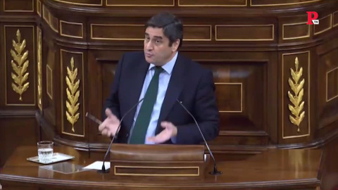José Ignacio Echániz 'manostijeras', recortes por bandera José Ignacio Echániz 'manostijeras', recortes por bandera