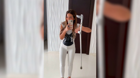 Tamara Gorro se ejercita en el gimnasio incluso con muleta Tamara Gorro se ejercita en el gimnasio incluso con muleta