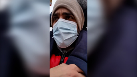 El Roberto Leal más divertido lleva a Lola al colegio en hombros