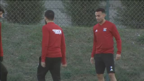 El Olympique de Lyon ultima detalles antes de recibir al Barça El Olympique de Lyon ultima detalles antes de recibir al Barça