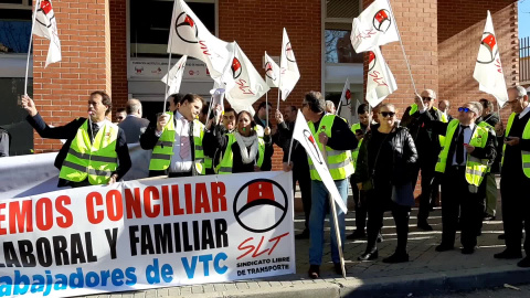 Trabajadores de VTC se concentran para exigir un convenio propio Trabajadores de VTC se concentran para exigir un convenio propio