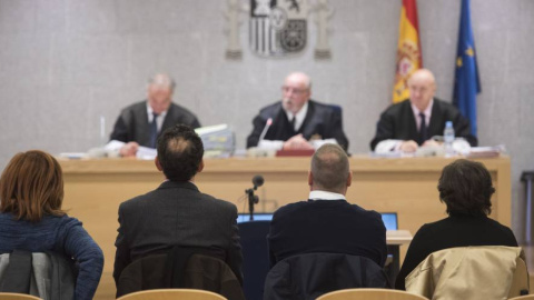El exresponsable de Finanzas de Forex, Germán Cardona Soler, durante su juicio en la Audiencia Nacional. EFE/Fernando Villar El exresponsable de Finanzas de Forex, Germán Cardona Soler, durante su juicio en la Audiencia Nacional. EFE/Fernando Villar