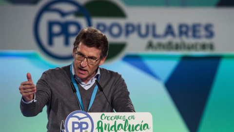 El presidente de la Xunta, Alberto Núñez Feijóo, se ha referido hoy a la propuesta de la presienta andaluza, Susana Díaz, de renunciar a gestionar el impuesto de sucesiones y ha asegurado que este "sería un buen planteamiento" porque lo que