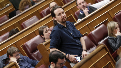 El secretario general de Podemos, Pablo Iglesias, durante el pleno del Congreso. EFE/Javier Lizón El secretario general de Podemos, Pablo Iglesias, durante el pleno del Congreso. EFE/Javier Lizón