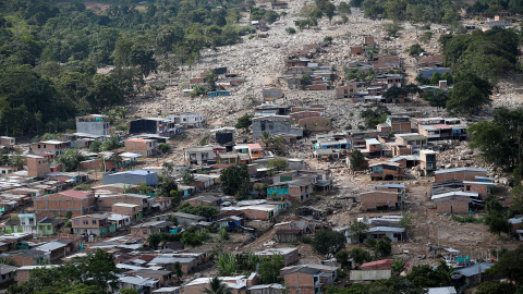 Vista aérea de un barrio de Mocoa, completamente arrasado por las piedras y el fango. /REUTERS Vista aérea de un barrio de Mocoa, completamente arrasado por las piedras y el fango. /REUTERS