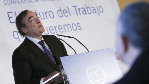 El presidente de la CEOE, Juan Rosell, durante su intervención en la inauguración de la Conferencia Nacional celebrada en Madrid. EFE/Mariscal El presidente de la CEOE, Juan Rosell, durante su intervención en la inauguración de la Conferencia Nacional celebrada en Madrid. EFE/Mariscal