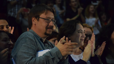 Xavier Domènech y Ada Colau en la asamblea fundacional de Els Comuns Xavier Domènech y Ada Colau en la asamblea fundacional de Els Comuns